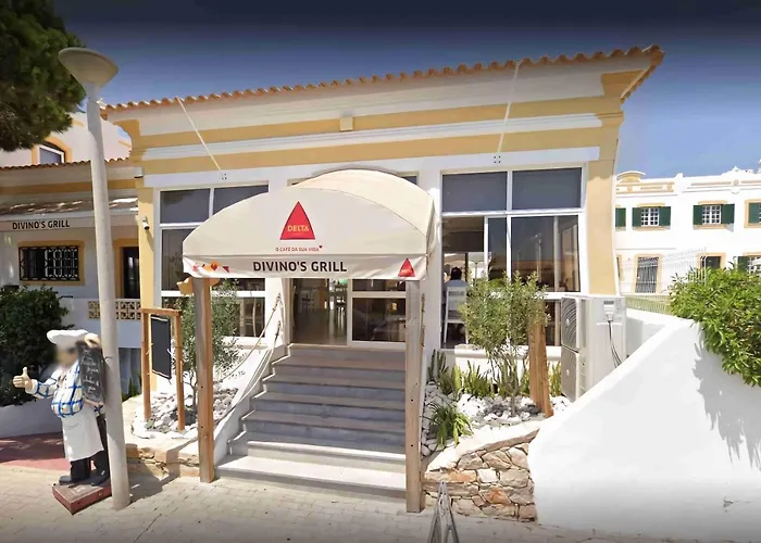 Relaxing 2 Bedroom House 5 Minutes Away From Vilamoura Marina