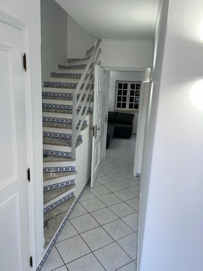 Relaxing 2 Bedroom House 5 Minutes Away From Vilamoura Marina Quarteira